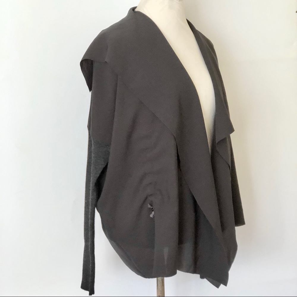 Crea Asymmetrical Cascading Front Light Jacket L - image 3